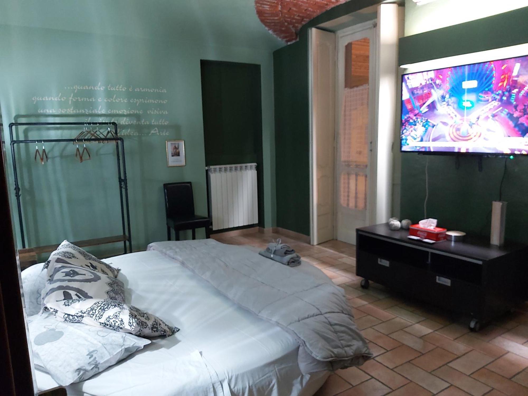 I Portici Guest House Alessandria Habitación foto